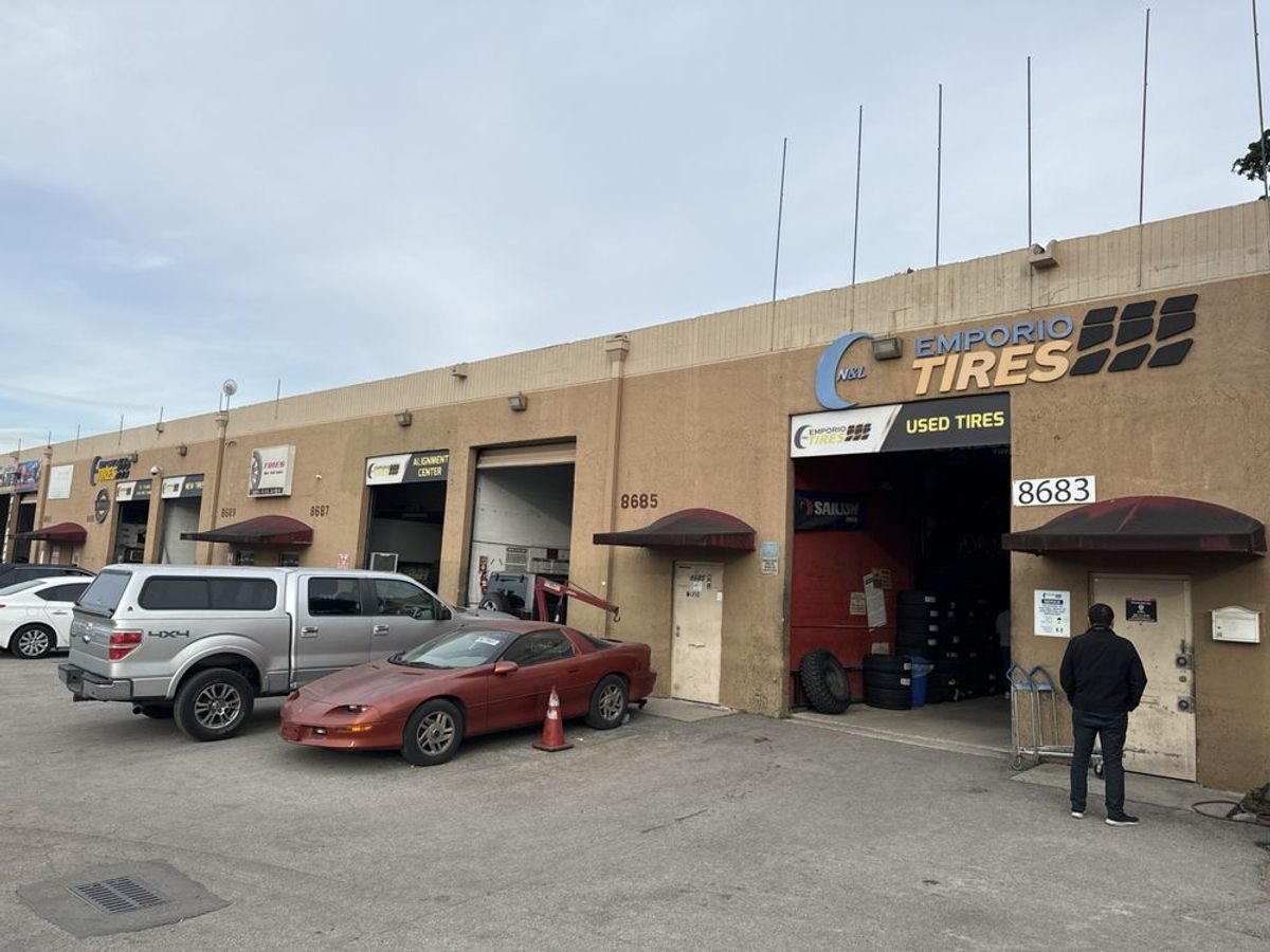 General Tires shop exterior